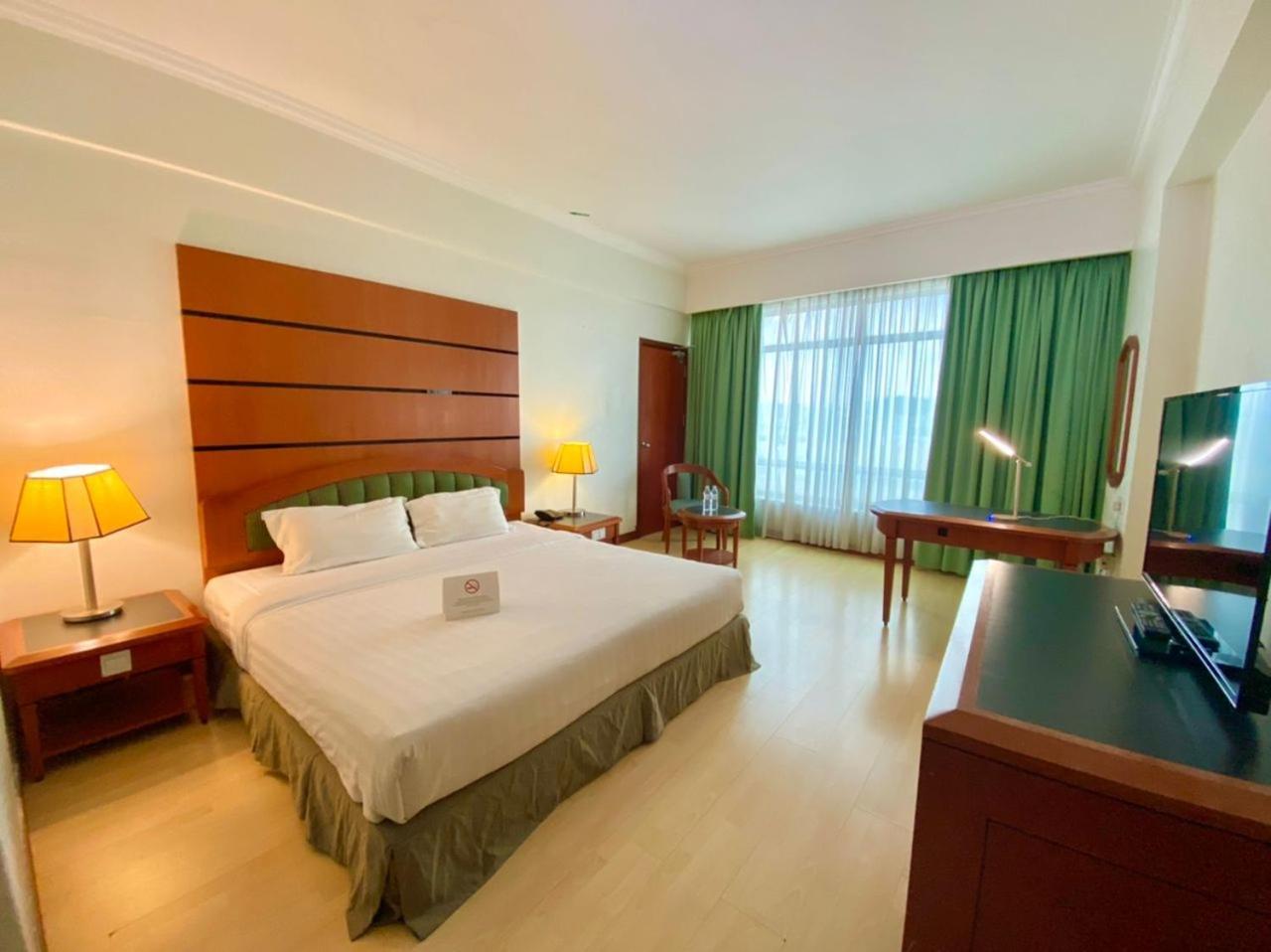 Oriental Crystal Hotel Kajang Εξωτερικό φωτογραφία